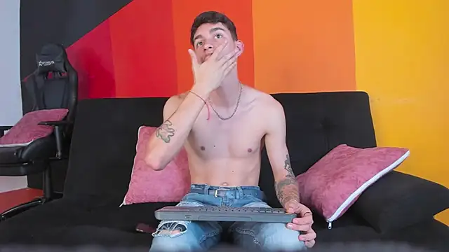 LukeSavagge webcam