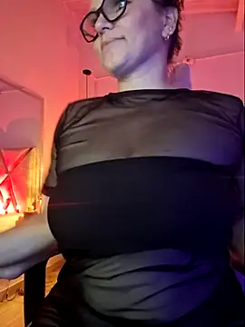 MariaPau_83 webcam