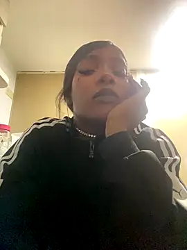 TIFFANYYSTAR webcam