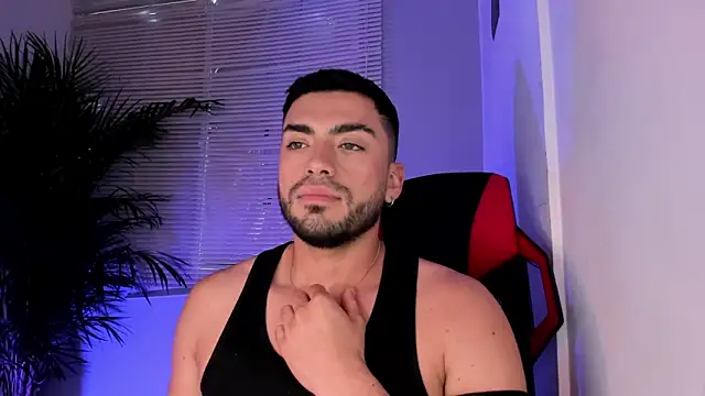 Alexander_Diiaz webcam