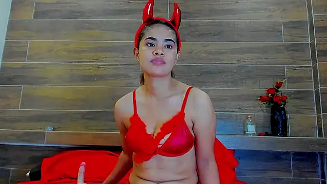 LorenaVarga webcam