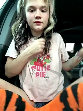 Cutiepiespanks webcam