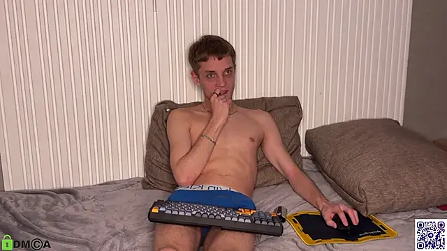 Eaton_ live cam screenshot males on WhoCanTest.me — Live Cams & Adult Chat