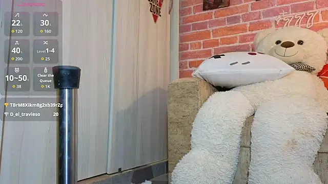 Lucycosplay777 webcam