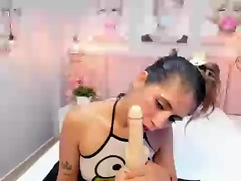 Liasweetie_ webcam