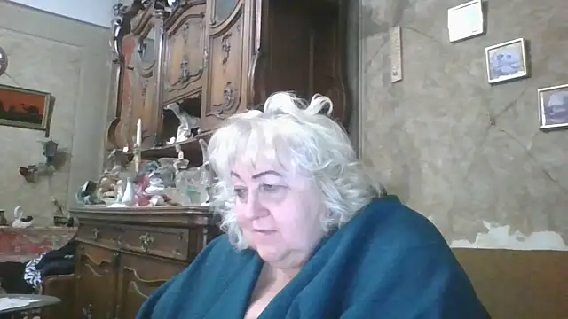 Lala-Love56 webcam