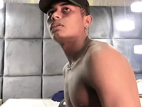 MorenitoDigno webcam