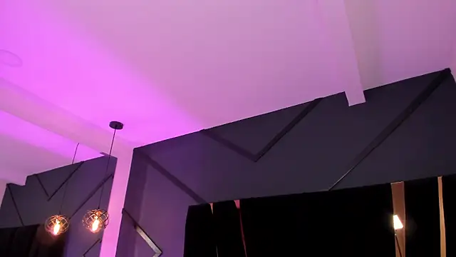 shaina_vasquez webcam