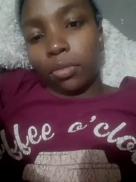 QueenLanaL webcam