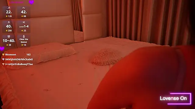 Lilly_Colins webcam