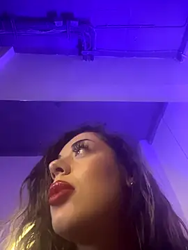 BellaDavey webcam