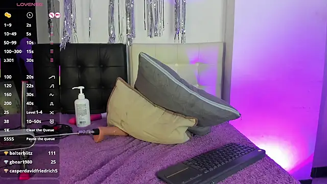 Scarlett21__ webcam