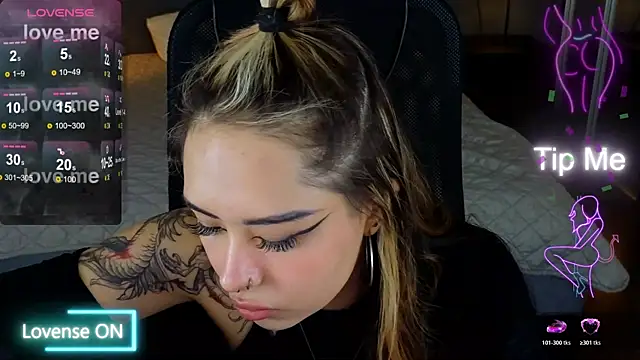 baby__kim webcam