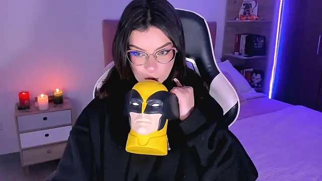 OphelianaRose33 webcam