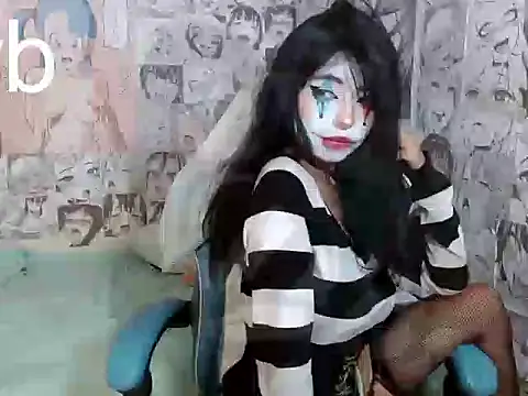 kiyusweetcrazy webcam
