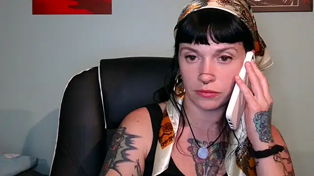 Marcelinegoddess webcam