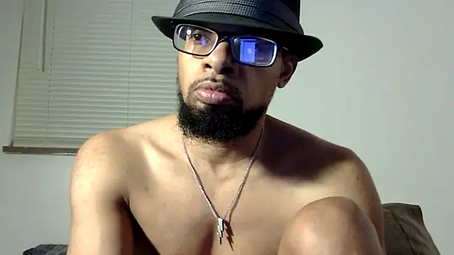 WhiskeyWood_DuhGOD webcam