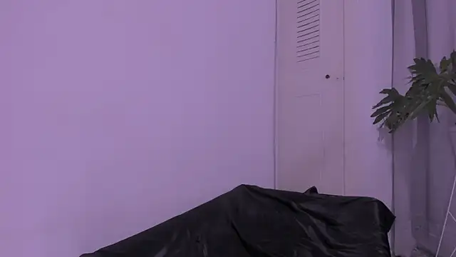 Miiafoxxx webcam