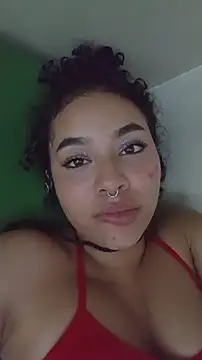 Dhalila_ webcam