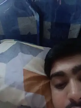 sexyboywhite webcam