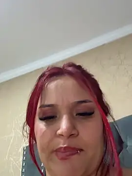 Imannejulienne webcam