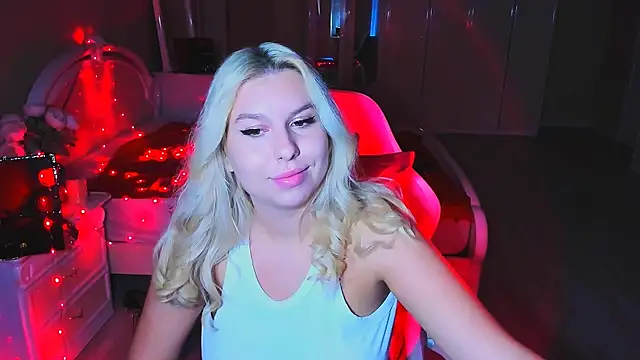 ChloeRicc webcam