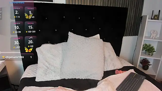 nanny__cute webcam