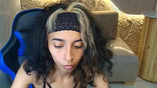Agnis_ink_r webcam
