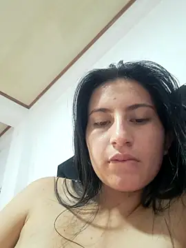 IAM_SARAH webcam