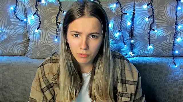 maggiecake - MaggieCake's free webcam - UK Sex Cams