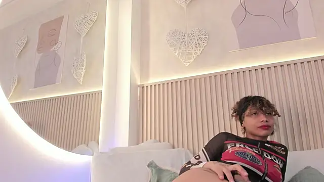 daiana_curly webcam