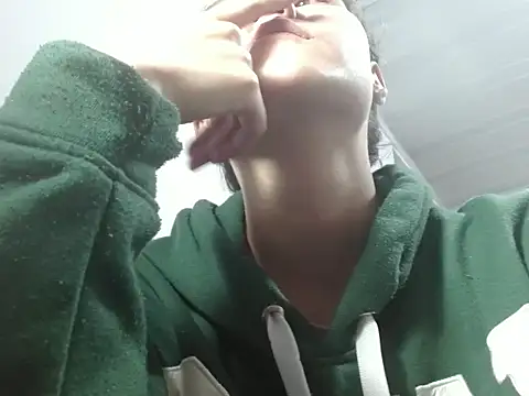 yarafuckass webcam