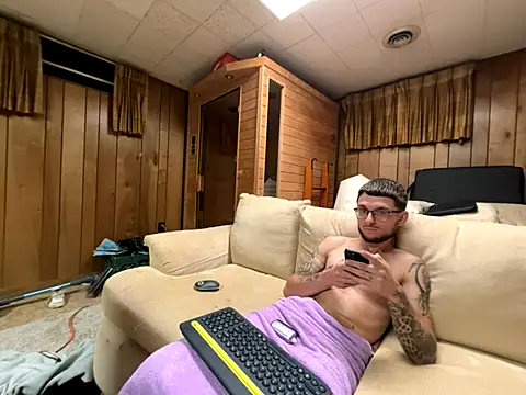 hungkubenski webcam