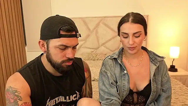 teseo_and_afroditha_ webcam
