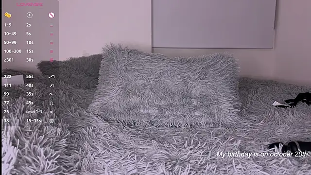 Lovely-allys webcam