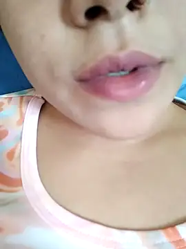 Anki-doll webcam