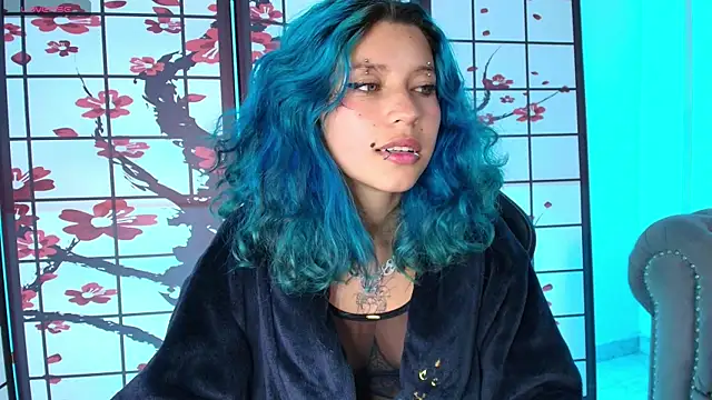 katy_usha webcam