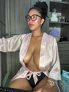 Mia_sweet80 webcam