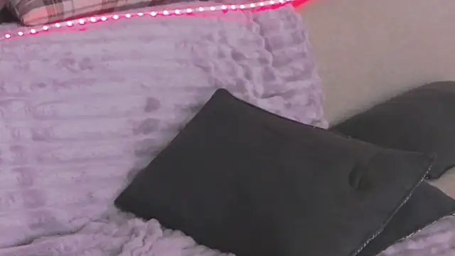 GrayLunna webcam