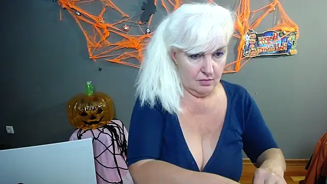 BlondyLeeBest webcam