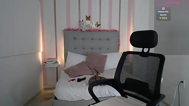 Mariana_Rojas webcam