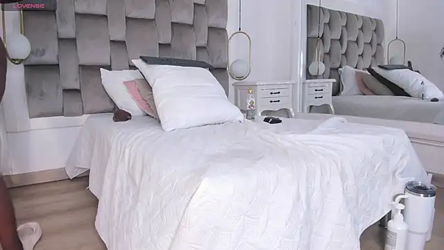 PamelaMendez_ webcam