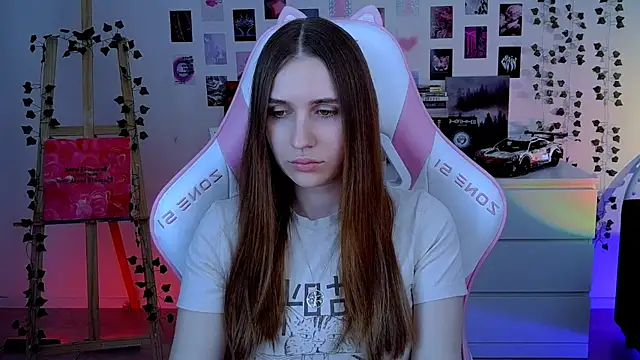 AliceCharmy webcam