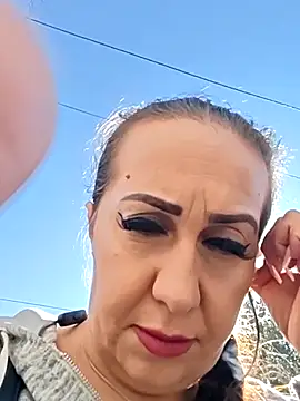 AvaNastyMilf webcam