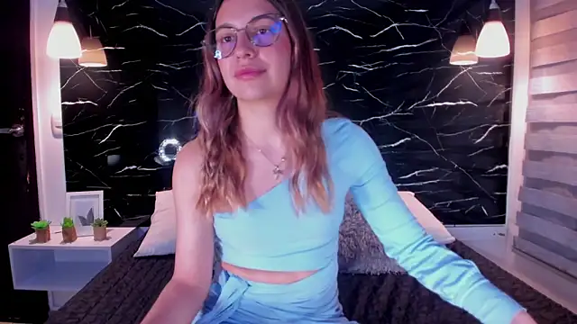SWEET_MEELODY webcam