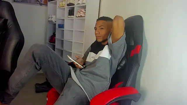Baby_Latin webcam