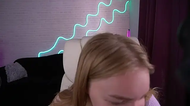 EmilySunshineS webcam
