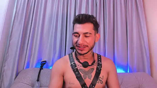 Taylor_Lewiis webcam