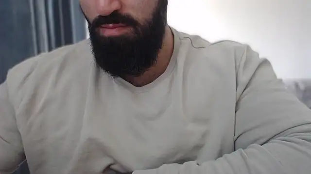 hugemachohandsome webcam