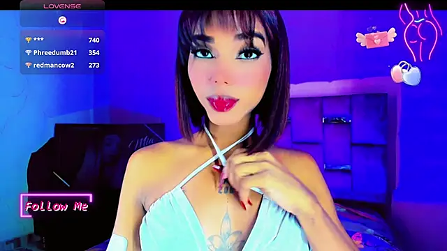 Mia_Castro_xx